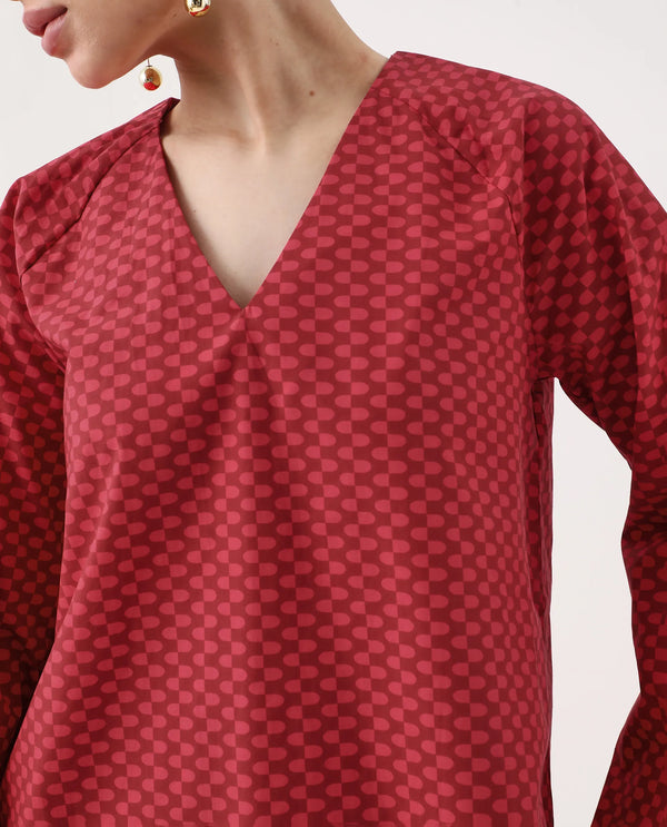 Rareism Women Somkyu-T Red Cotton Fabric Raglan Sleeve Round Neck Button Closure Geometric Print Top