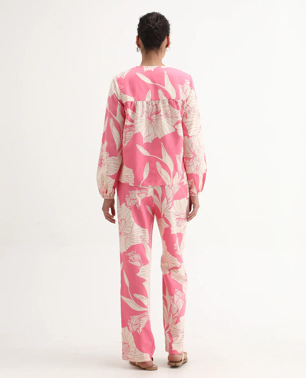 Rareism Women Somyan-B Pink Rayon Fabric Straight Fit Ankle Length Floral Print Trouser