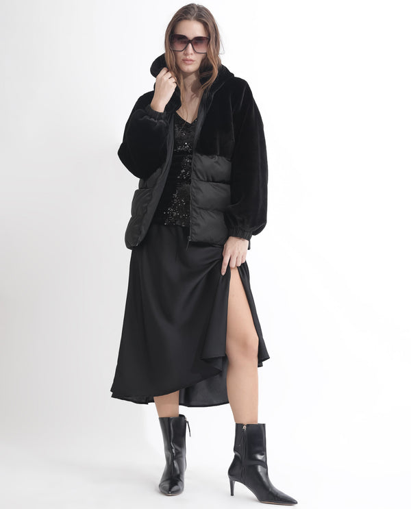 Rareism Women Stelar Black Polyester Fabric Full Sleeves Zip Closure Hooded Regular Fit Plain Jacket