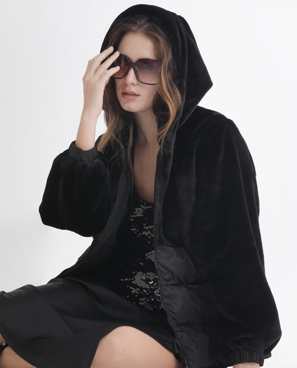 Rareism Women Stelar Black Polyester Fabric Full Sleeves Zip Closure Hooded Regular Fit Plain Jacket