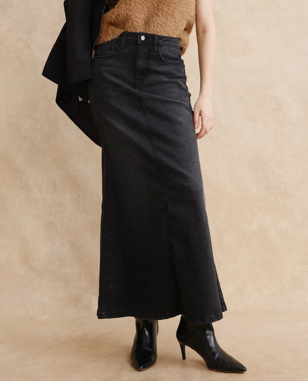 Rareism Women Stinger Black Cotton Polyester Fabric Regular Fit Plain Skirt