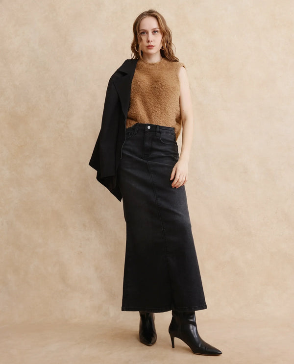 Rareism Women Stinger Black Cotton Polyester Fabric Regular Fit Plain Skirt