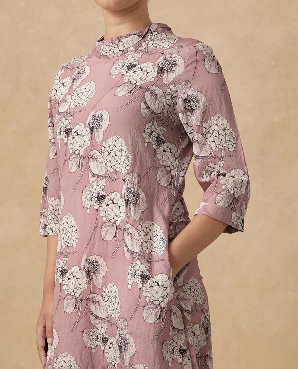 Rareism Women Sullivio Dusky Pink 3/4Th Sleeve High Neck Zipper Relaxed Fit Floral Print Midi Dress