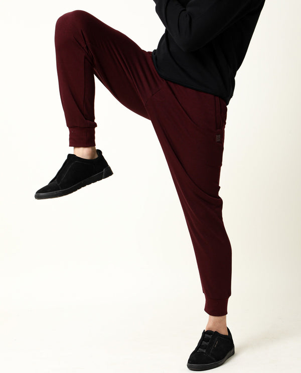 Rare Rabbit Men's Titan Maroon Cotton Polyester Fabric Relaxed Fit Mid Rise Track Pant