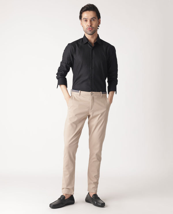 Rare Rabbit Men's Trellis Beige Solid Mid-Rise Regular Fit Stretch Trouser