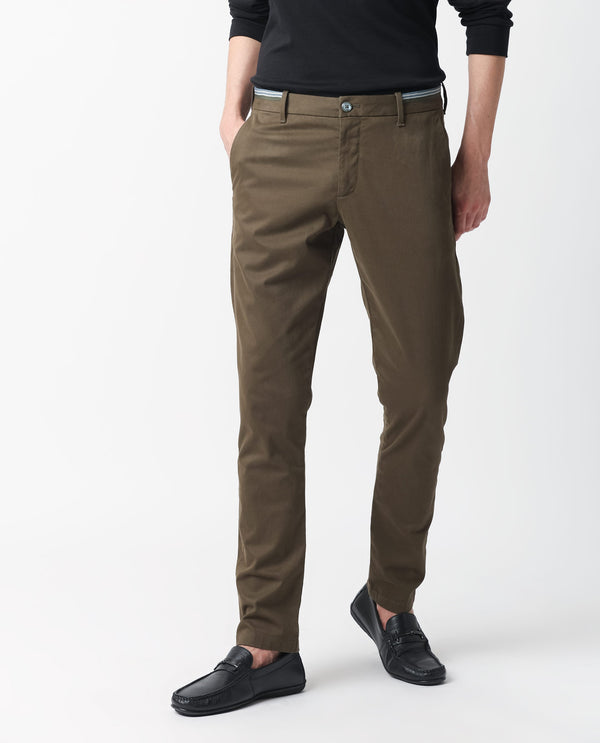 Rare Rabbit Men's Trellis Olive Solid Mid-Rise Regular Fit Trouser