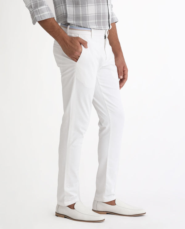 Rare Rabbit Men's Trellis White Solid Mid-Rise Regular Fit Stretch Trouser