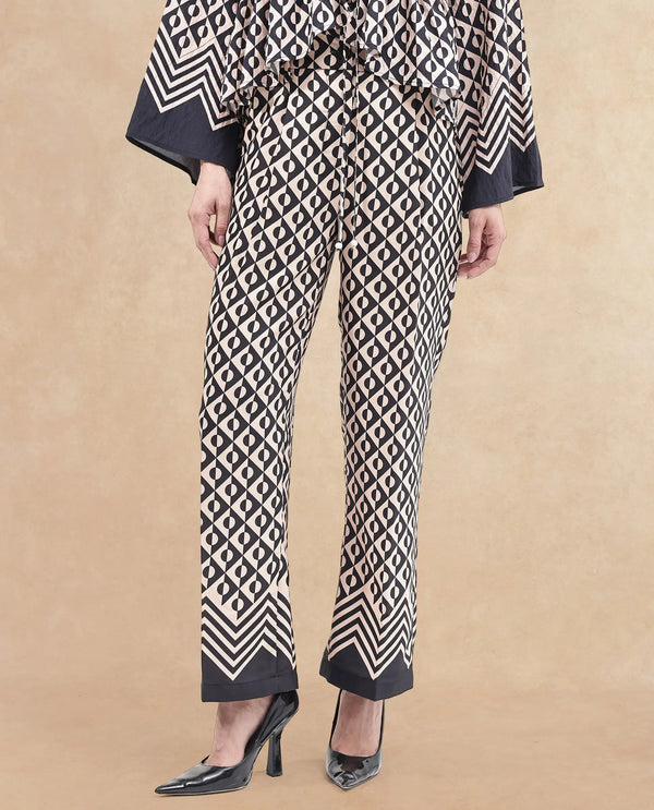 Rareism Women Urapan Black Straight Fit Geometric Print Ankle Length Trouser