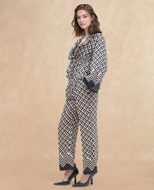 Rareism Women Urapan Black Straight Fit Geometric Print Ankle Length Trouser
