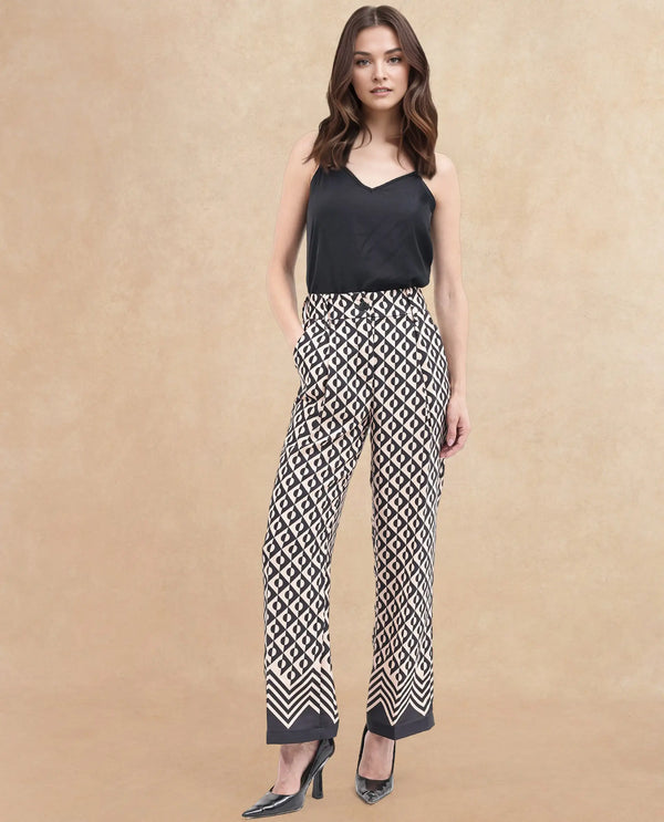 Rareism Women Urapan Black Straight Fit Geometric Print Ankle Length Trouser