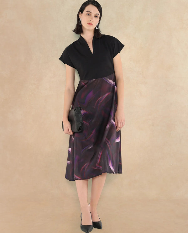 Rareism Women Usopp Black Polyester Fabric Short Sleeve V-Neck Zipper Closure Flared Midi Abstract Print Dress