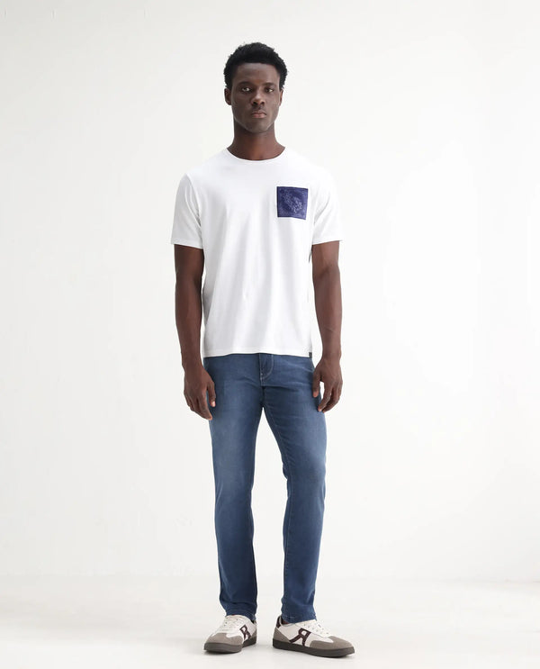 Rare Rabbit Men Vadim Blue Cotton Spandex Fabric Slim Fit Light Wash Mid Rise Denim Trousers