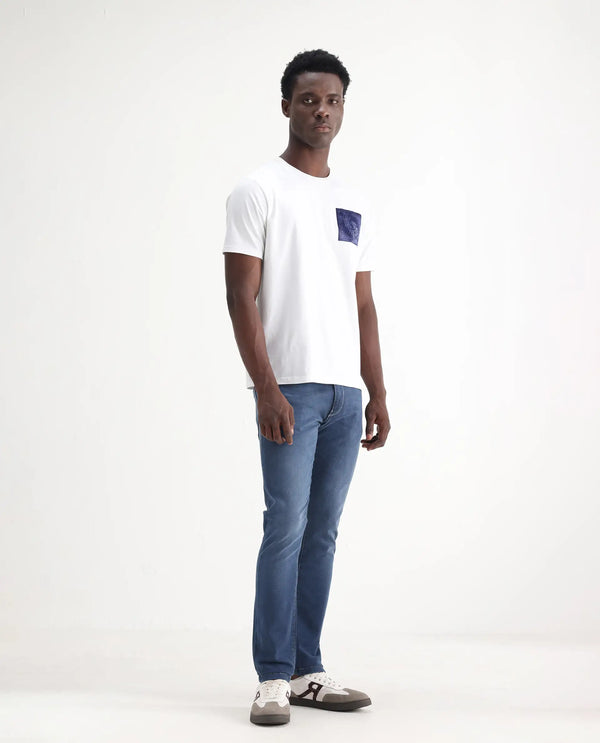 Rare Rabbit Men Vadim Blue Cotton Spandex Fabric Slim Fit Light Wash Mid Rise Denim Trousers
