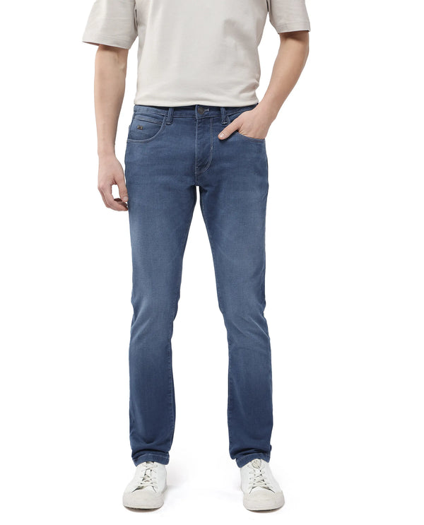 Rare Rabbit Men Vadim Blue Cotton Spandex Fabric Slim Fit Light Wash Mid Rise Denim Trousers