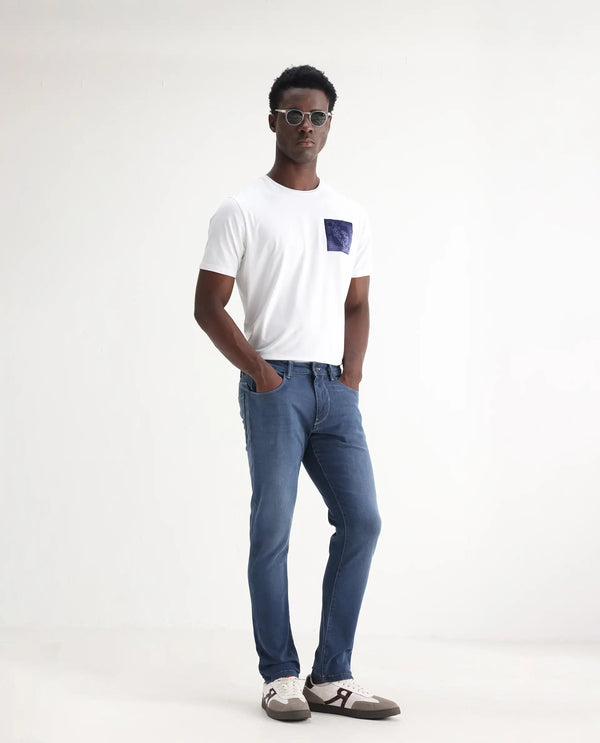 Rare Rabbit Men Vadim Blue Cotton Spandex Fabric Slim Fit Light Wash Mid Rise Denim Trousers