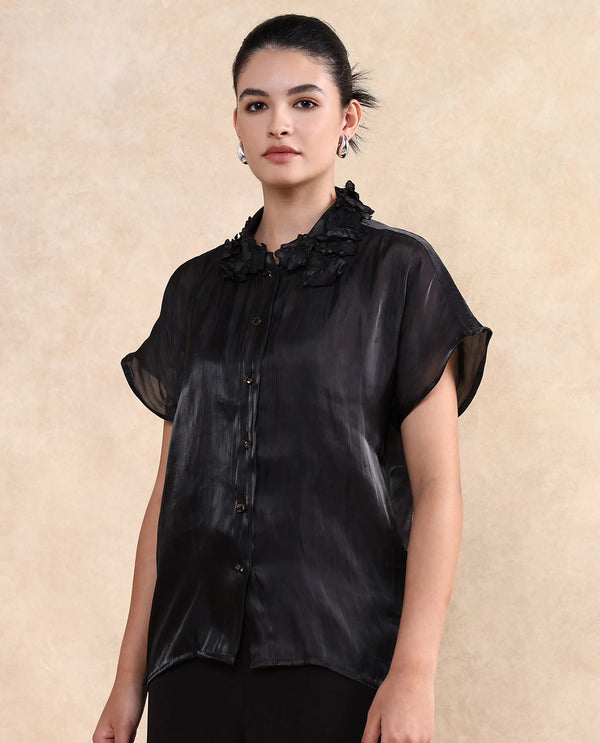 Rareism Women Varfa Black Short Sleeve Collared Neck Button Closure Boxy Fit Plain Shirt