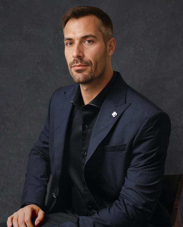 Rare Rabbit Men's Vitara Navy Cationic Fabric Peak Lapel Single Breasted Tailored Fit Solid Blazer