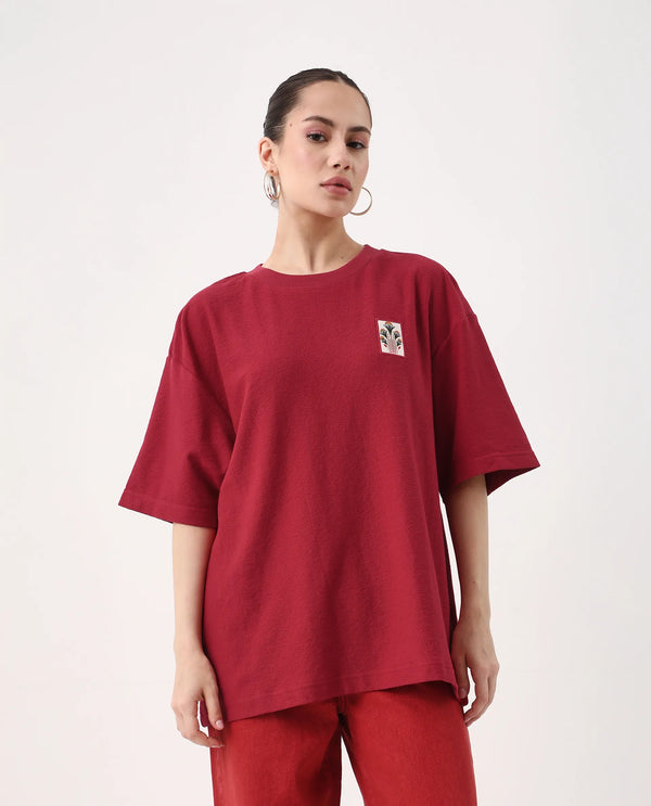 Rareism Women Volo Red Pull On Closure Cotton Fabric Oversized Fit Regular Graphic Print T-Shirt