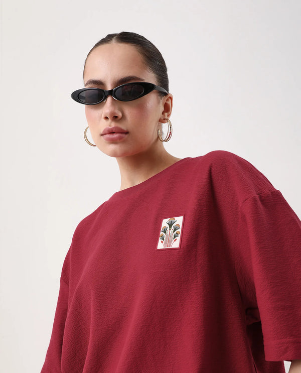Rareism Women Volo Red Pull On Closure Cotton Fabric Oversized Fit Regular Graphic Print T-Shirt