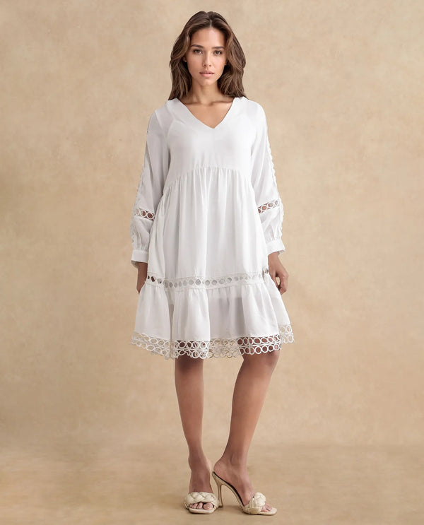 Rareism Women Wimbledon White Polyester Fabric Dyed Relaxed Fit Below Knee Length Dress