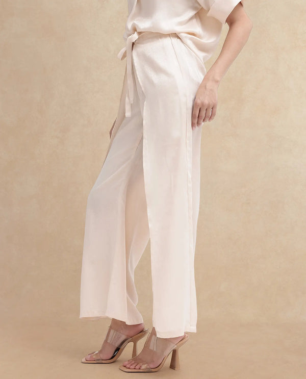Rareism Women Yamato-B Light Beige Wide Fit Plain Ankle Length Trouser