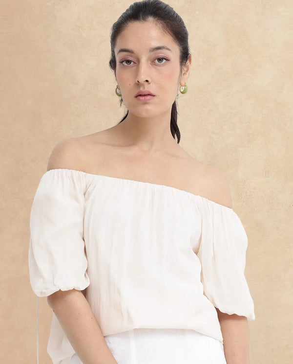 Rareism Womens Yelan Beige Top Short Sleeve Solid
