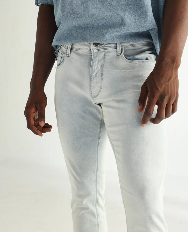 Rare Rabbit Men's Yuto Light Blue Light Wash Mid-Rise Slim Fit Jeans