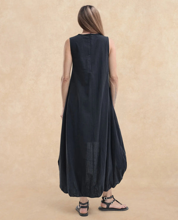 Rareism Women Zakura Black Zipper Closure Sleeveless Crew Neck Relaxed Fit Plain Maxi Dress