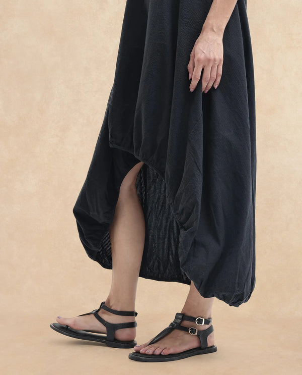 Rareism Women Zakura Black Zipper Closure Sleeveless Crew Neck Relaxed Fit Plain Maxi Dress