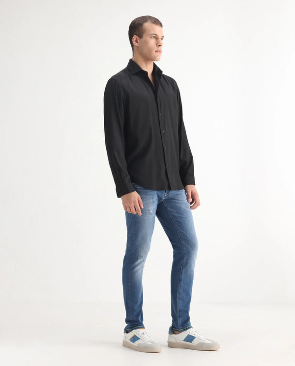 Rare Rabbit Mens Zinon Blue Cotton Elastane Fabric Solid Slim Fit Jeans