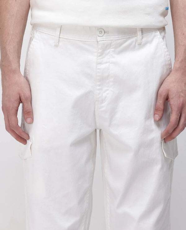 Rare Rabbit Men's Zipo White Cotton Fabric Mid Rise Regular Fit Solid Cargo Trouser