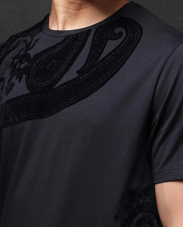 Rare Rabbit Men Zuron Black Cotton Fabric Short Sleeves Crew Neck Paisley Flock Print T-Shirt