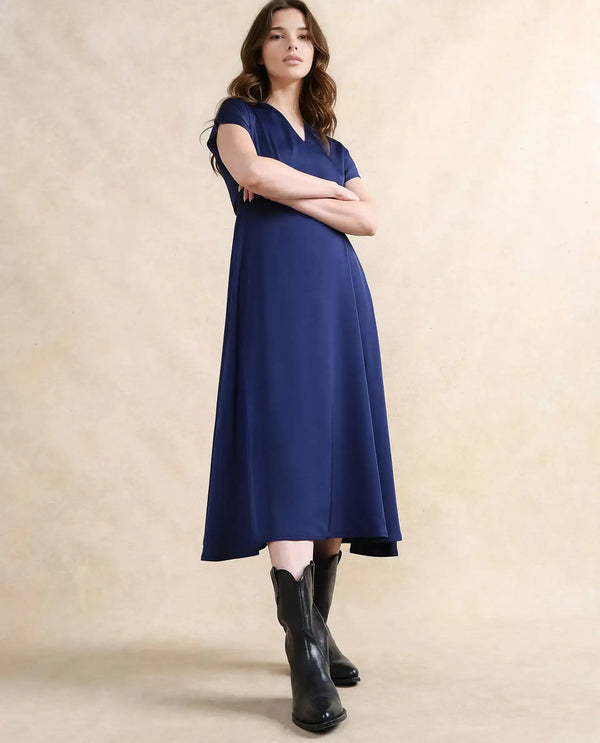 Rareism Women Azerbag Navy Satin Extended Sleeves V-Neck A-Line Midi Plain Dress