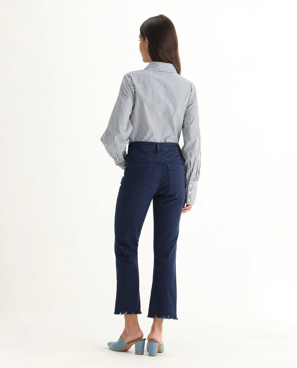 Rareism Women Hugo Blue Cotton Fabric Mid Rise Solid Relaxed Fit Ankle Length Jeans