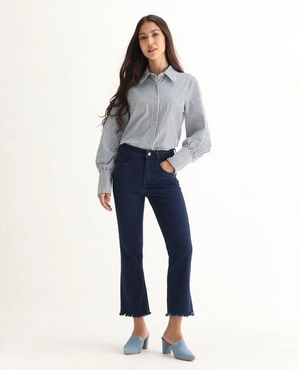 Rareism Women Hugo Blue Cotton Fabric Mid Rise Solid Relaxed Fit Ankle Length Jeans