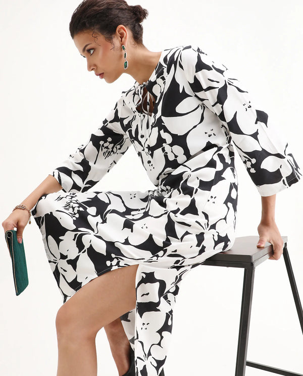 Rareism Women Janzen Black 100% Viscose Fabric Bell Sleeves Straight Fit Midi Floral Print Dress