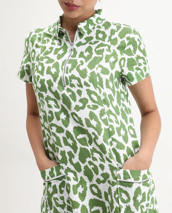 Rareism Women Kyoti White Abstract Print Shirt Collar Front Zip Closure With Patch Pockets Mini Dress