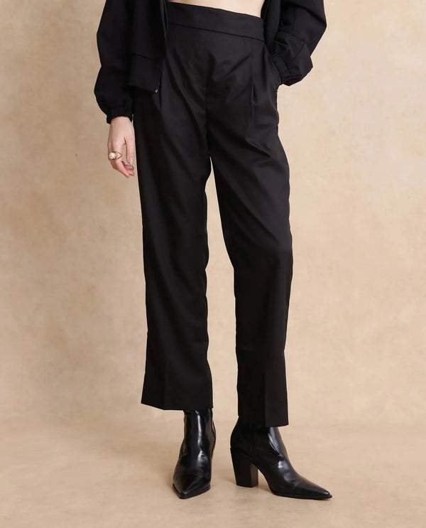 Rareism Women Leezo Black Tie Up Closure Straight Fit Ankle Length Plain Trouser