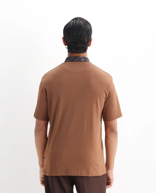 Rare Rabbit Men's Rings Dusky Brown Cotton Fabric Short Sleeves Collared Neck Solid Polo T-shirt