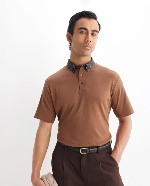 Rare Rabbit Men's Rings Dusky Brown Cotton Fabric Short Sleeves Collared Neck Solid Polo T-shirt