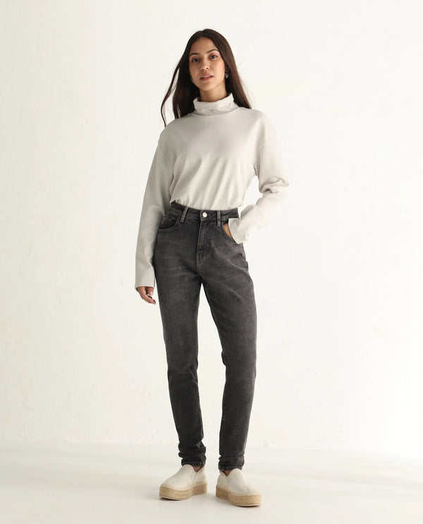 Rareism Women Zaisho Grey Cotton Elastane Fabric Solid Regular Length Jeans